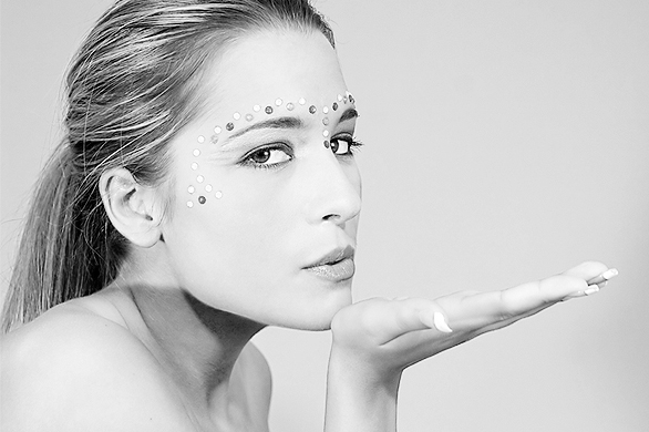 在线免费轰炸电话网页版